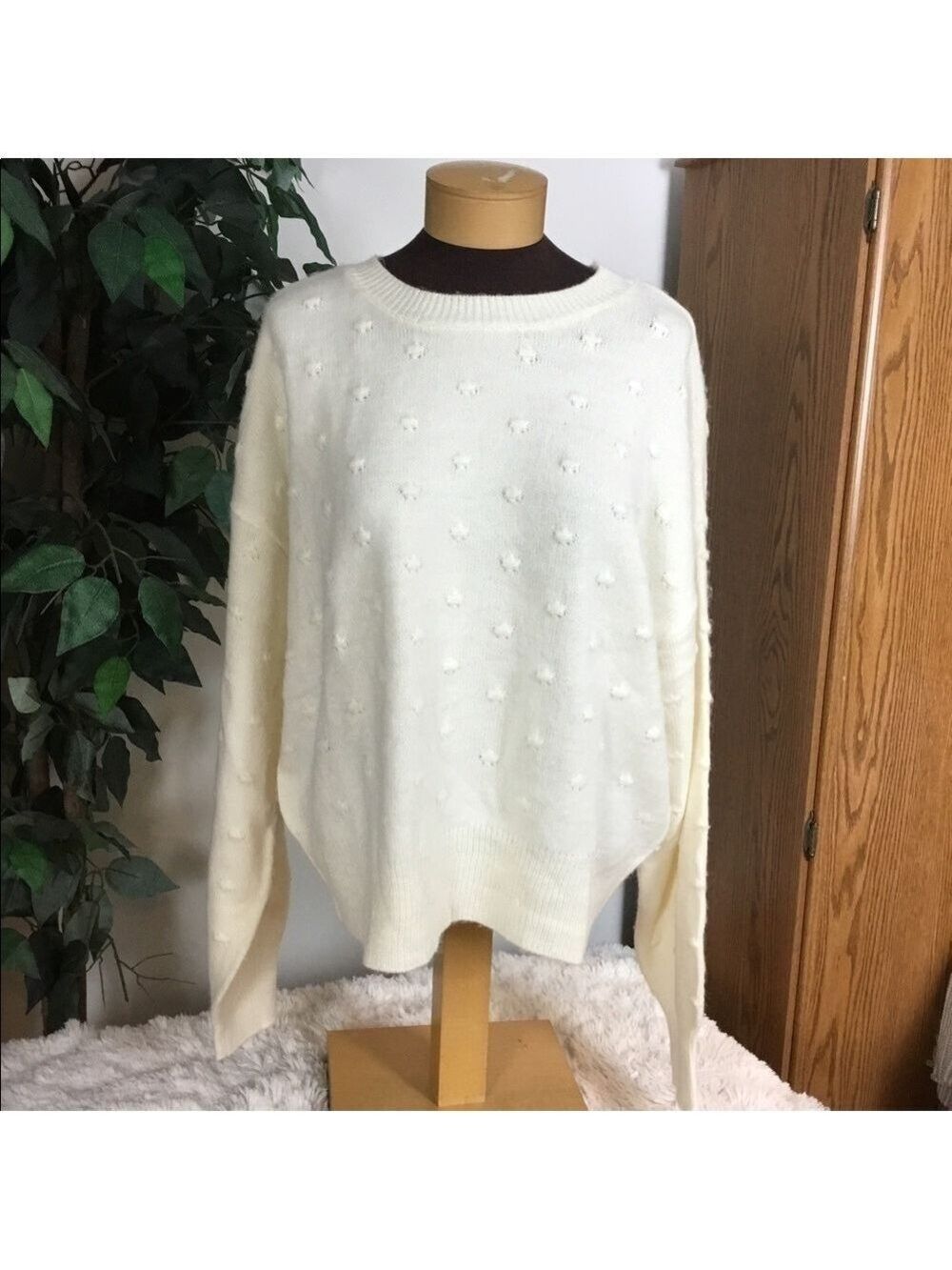 Vylette Bauble stitch ivory sweater jrs. XXL NWT